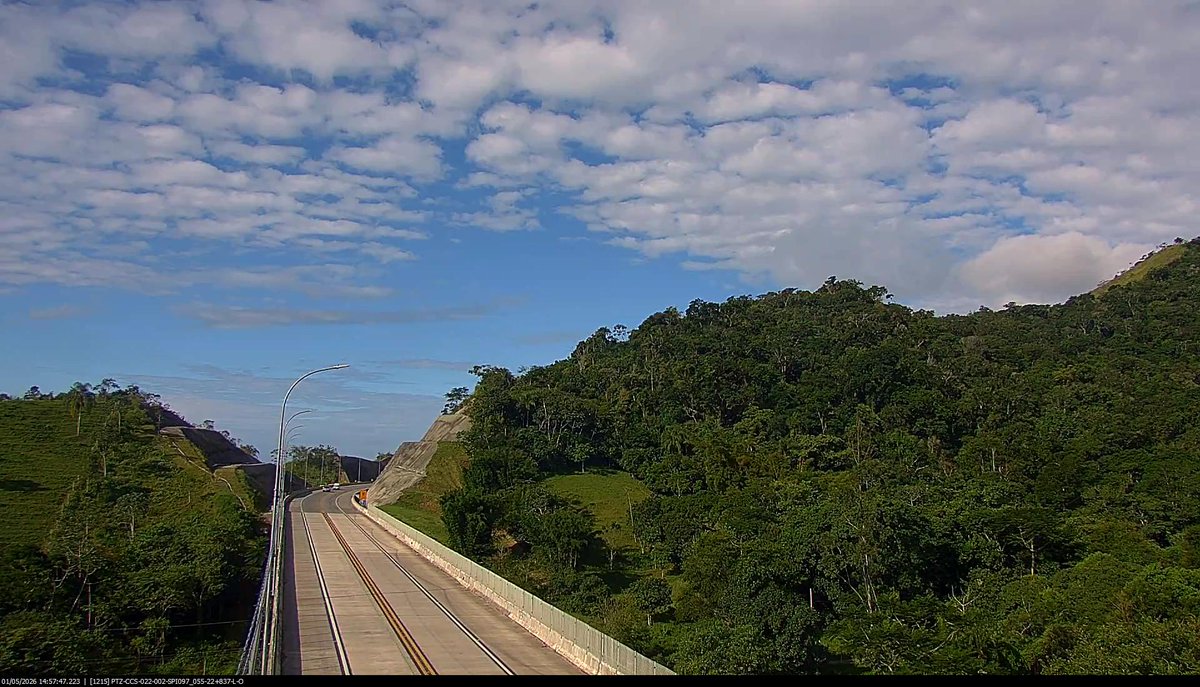 Tráfego livre na Rodovia dos Tamoios