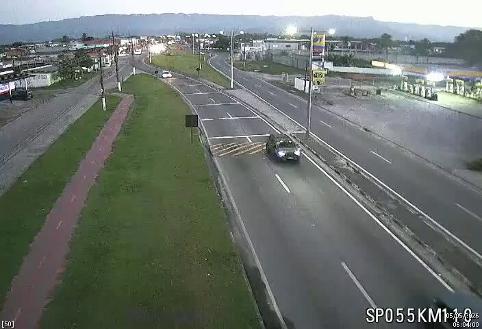 Tráfego flui normalmente em Caraguatatuba