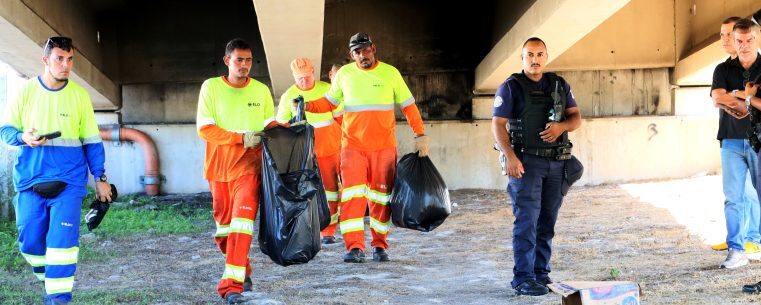 Programa de ordenamento urbano atua em Caraguatatuba