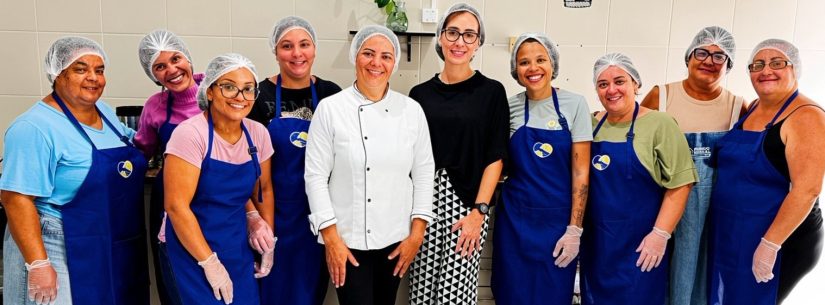 Mães do projeto Colcha de Retalhos aprendem a fazer
