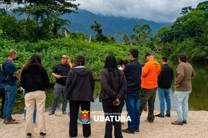 Ubatuba capacita servidores em vegetação costeira