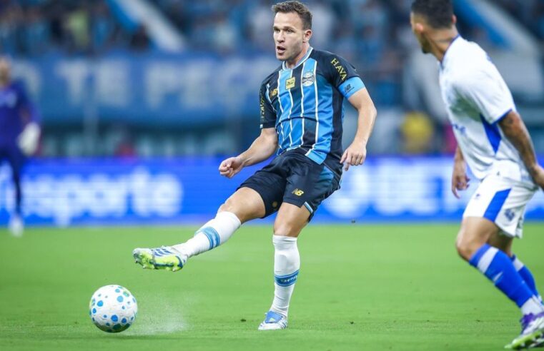 Fluminense sondará Arthur Melo sem compra