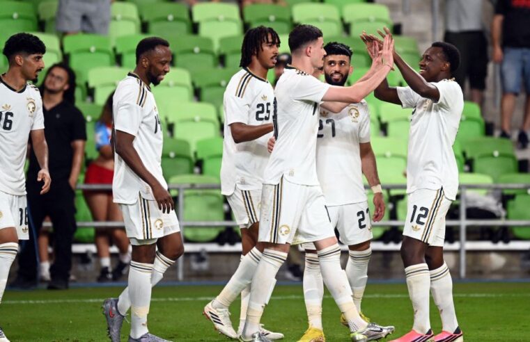 Tempestade atrasa e Arábia Saudita vence 3 a 0