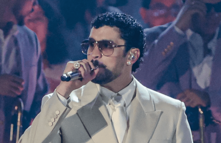 Papa Leão encontra Bad Bunny no Bernabéu