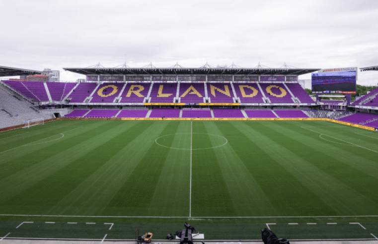 Inglaterra enfrenta Costa Rica em Orlando