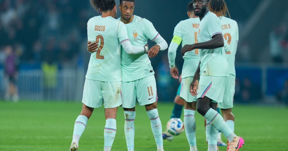 França vence Irlanda do Norte com hat‑trick