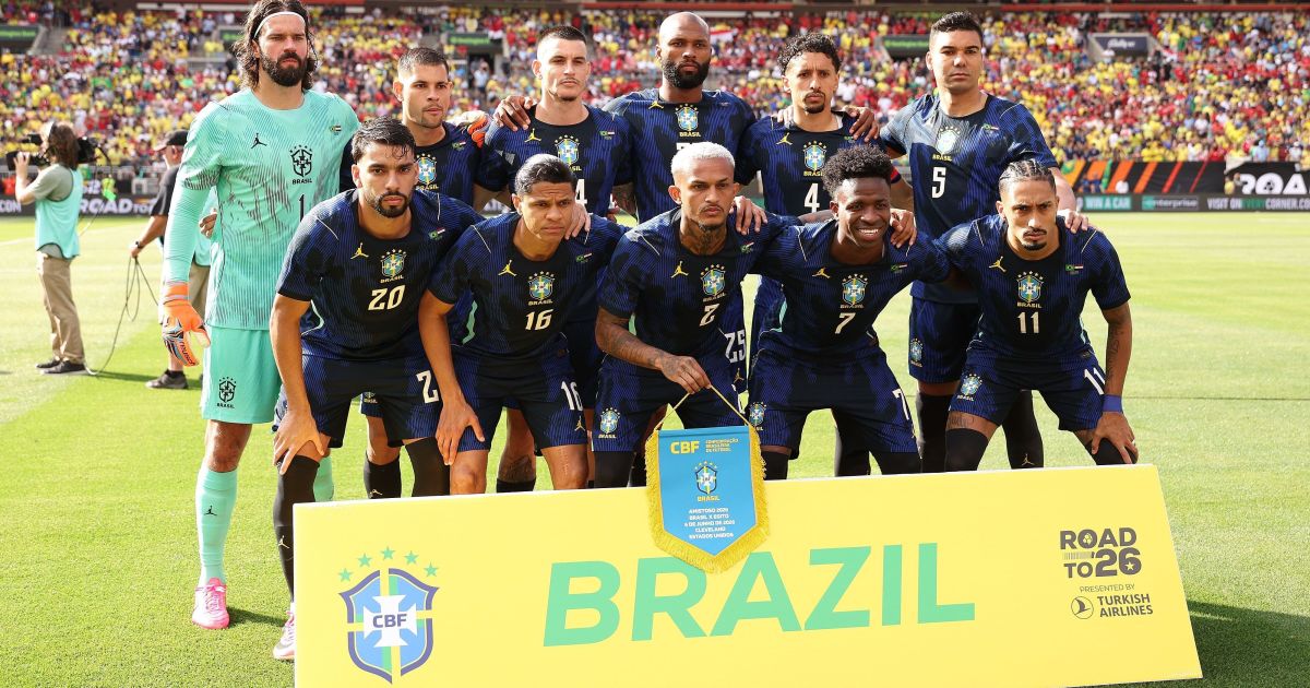 Brasil busca ampliar invencibilidade em estreia da Copa