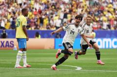 Japão abre placar contra Brasil na Copa