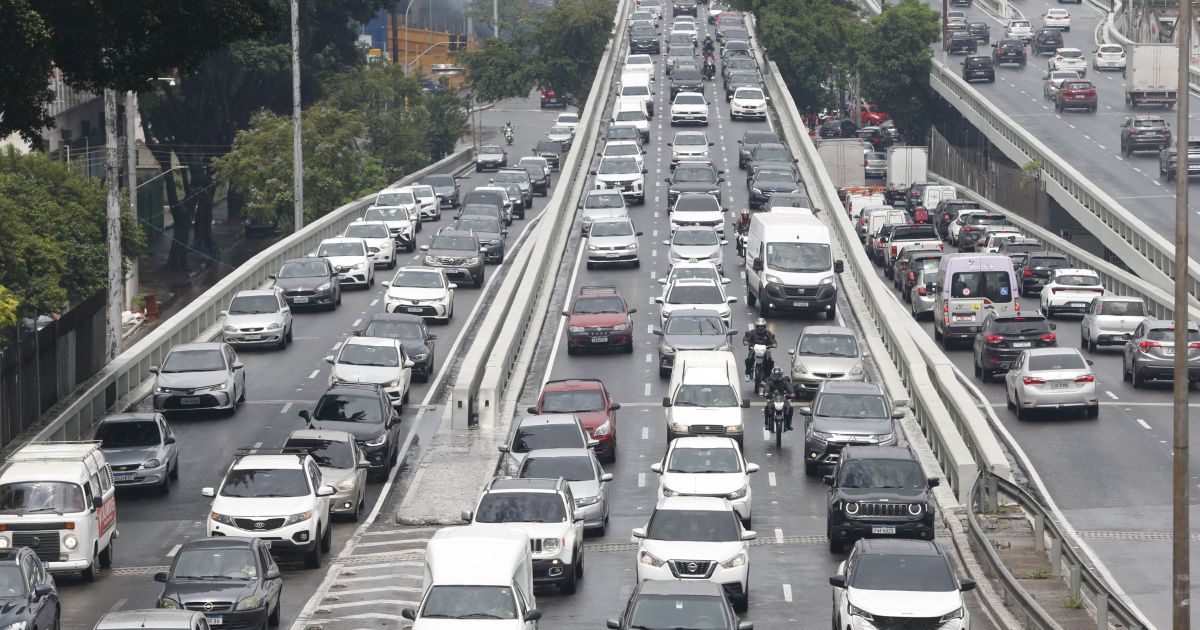 Trânsito em São Paulo despencou mais de 500 km