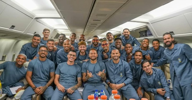 Seleção brasileira chega aos EUA para Copa