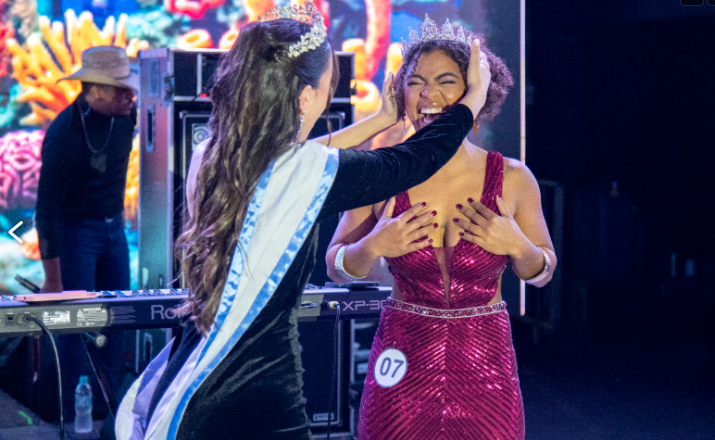 Agatha Mileny Ferreira da Silva é eleita rainha