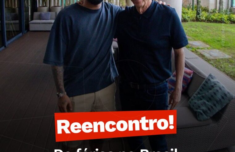 Jorge Jesus reencontra Gabigol durante pausa da Copa