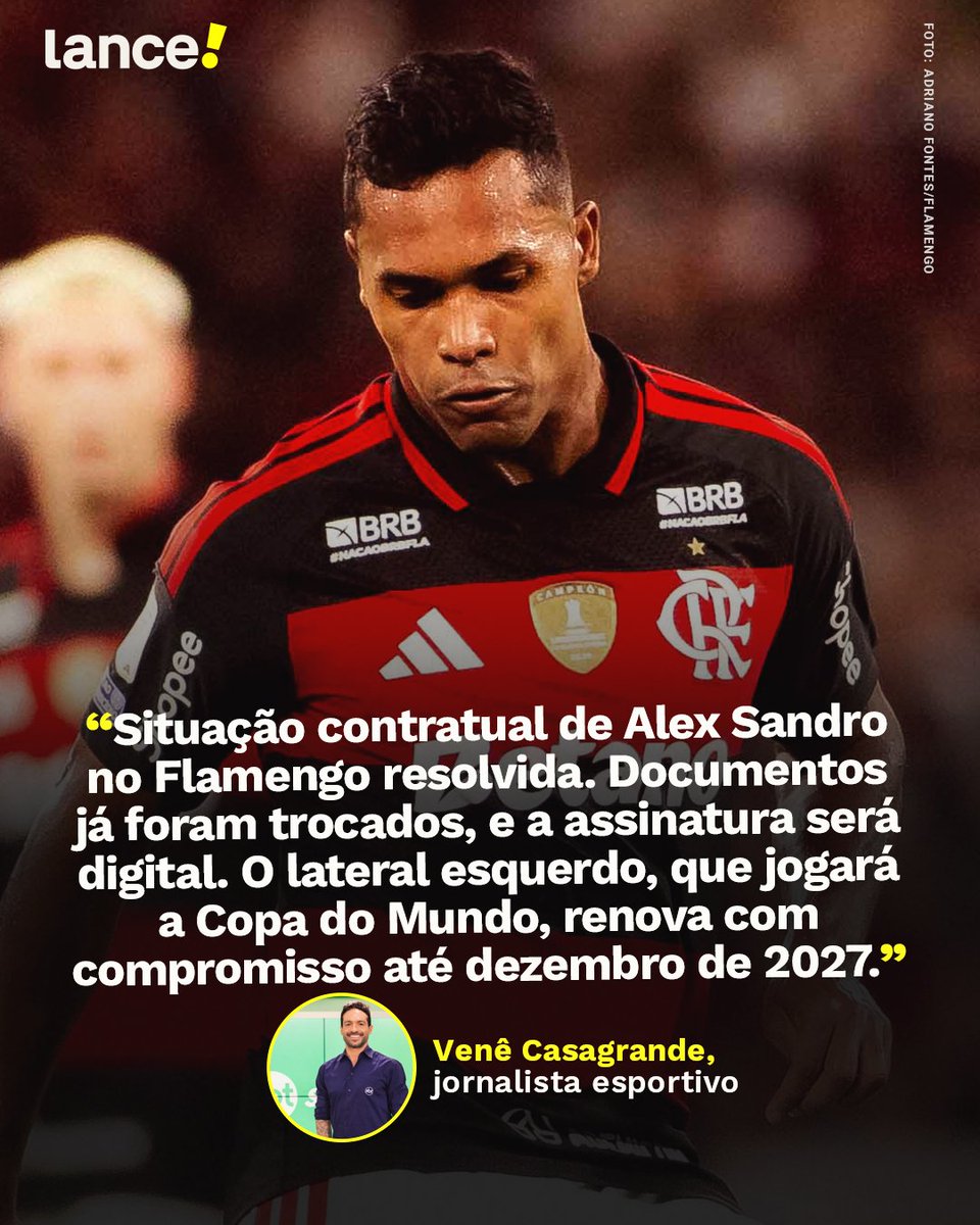 Alex Sandro assina renovação com Flamengo até 2027