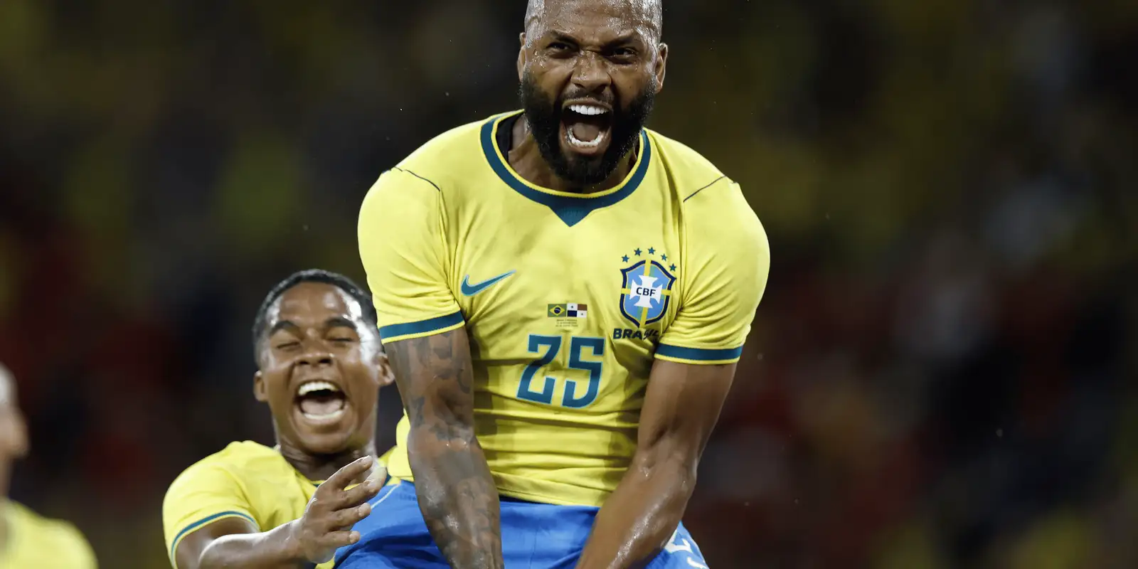Ancelotti usa duas equipes e Brasil goleia Panamá