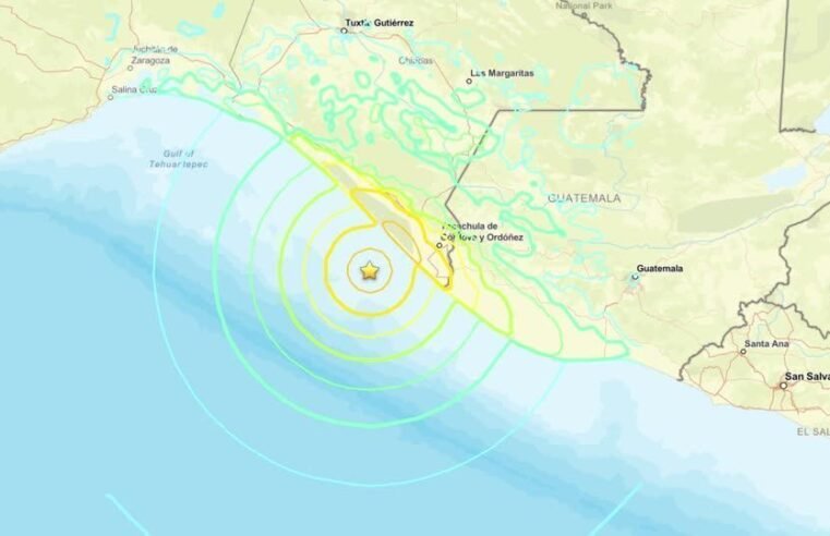 Terremoto de 7,3 gera alerta de tsunami no México