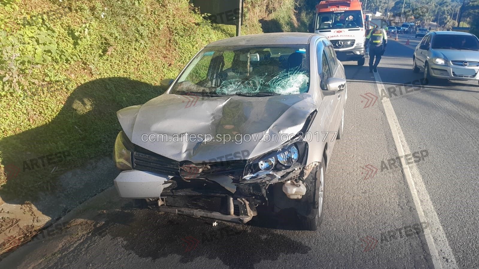 Motorista sem CNH atropela três e vítima sobrevive