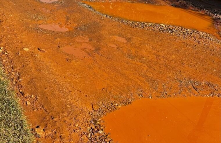 Acesso à Praia Vermelha em Ubatuba está tomado