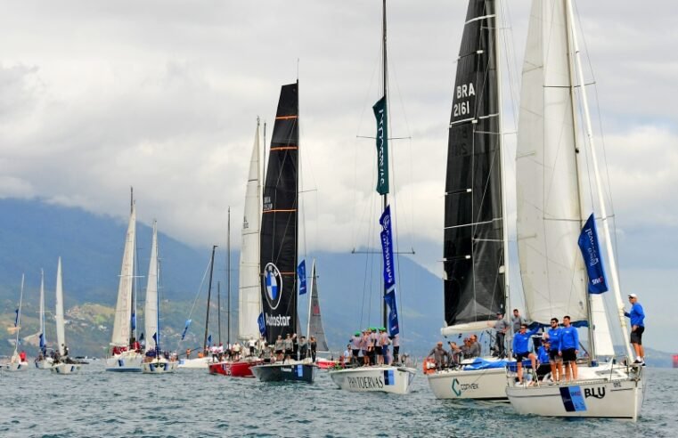 Ilhabela recebe desfile de barcos na 53ª Semana Internacional