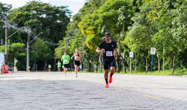 Circuito Riviera Tour atrai turistas em Bertioga