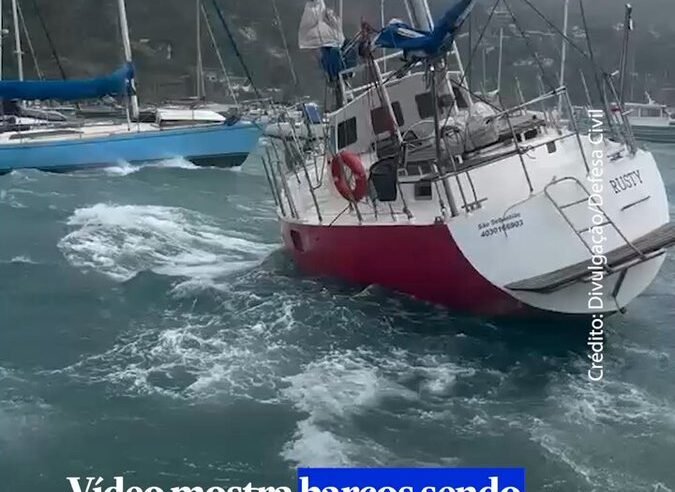 Navegantes amarram lanchas em Ilhabela devido a fortes ventos