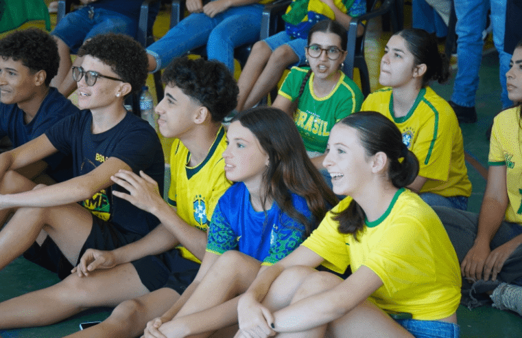 Arraiá da Copa reúne mais de 500 torcedores