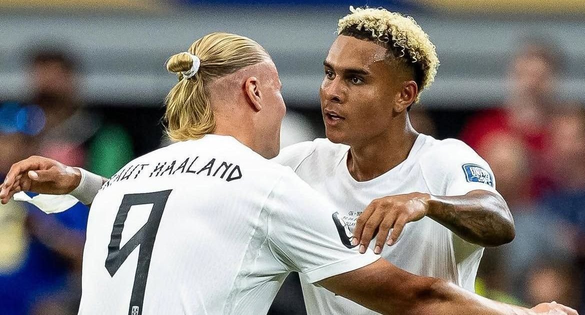 Nusa guarda camisa de Neymar em casa