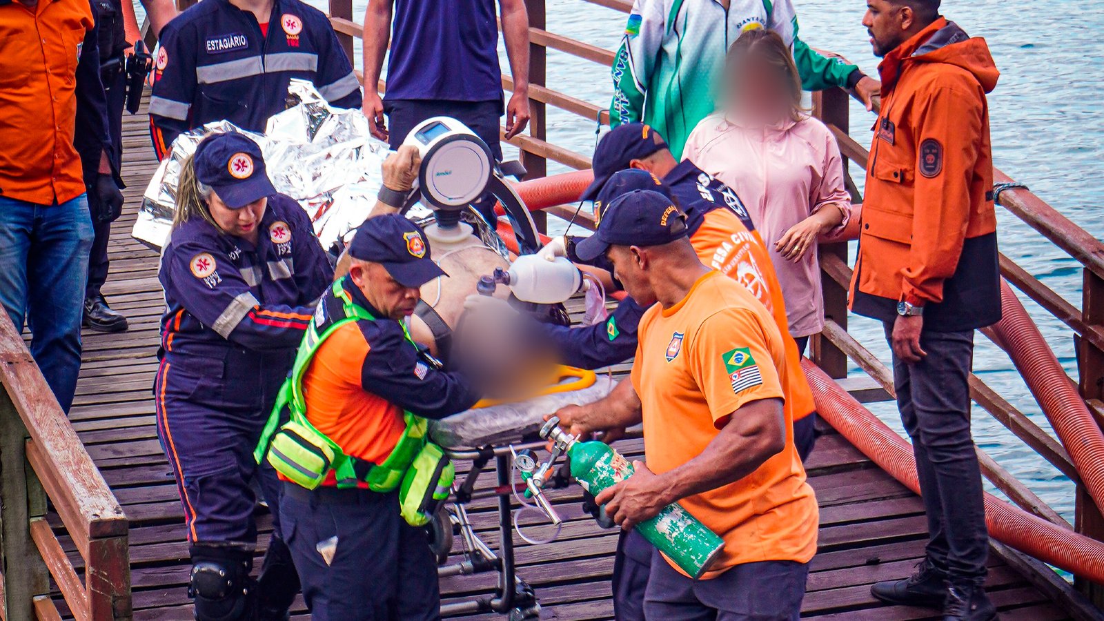 Vendaval afunda barco e mata turista em São Sebastião