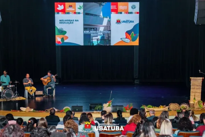 Ubatuba abre Semana de Educação com palestra e homenagens