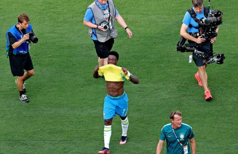 Vinicius Jr pede desculpas e mantém sonho do hexa