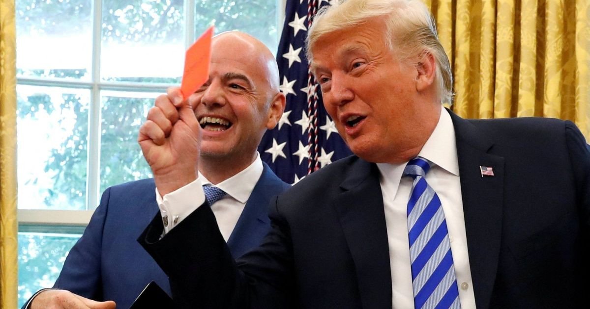Infantino recebe ligação de Trump sobre Balogun