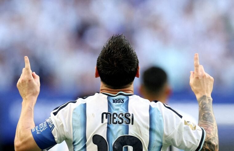 Argentina e Egito jogam oitavas nesta terça