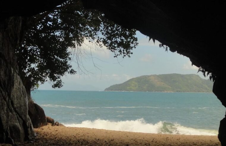 Praia da Sununga em Ubatuba atrai esportistas