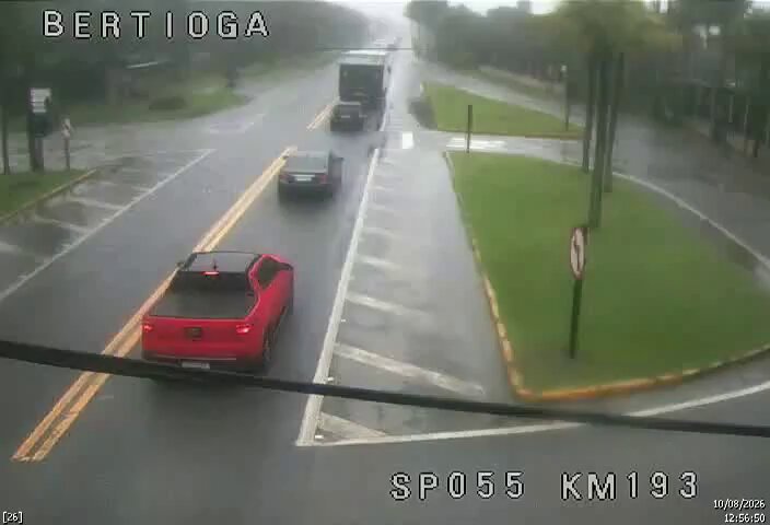 Trânsito normal, mas visibilidade baixa na SP-055