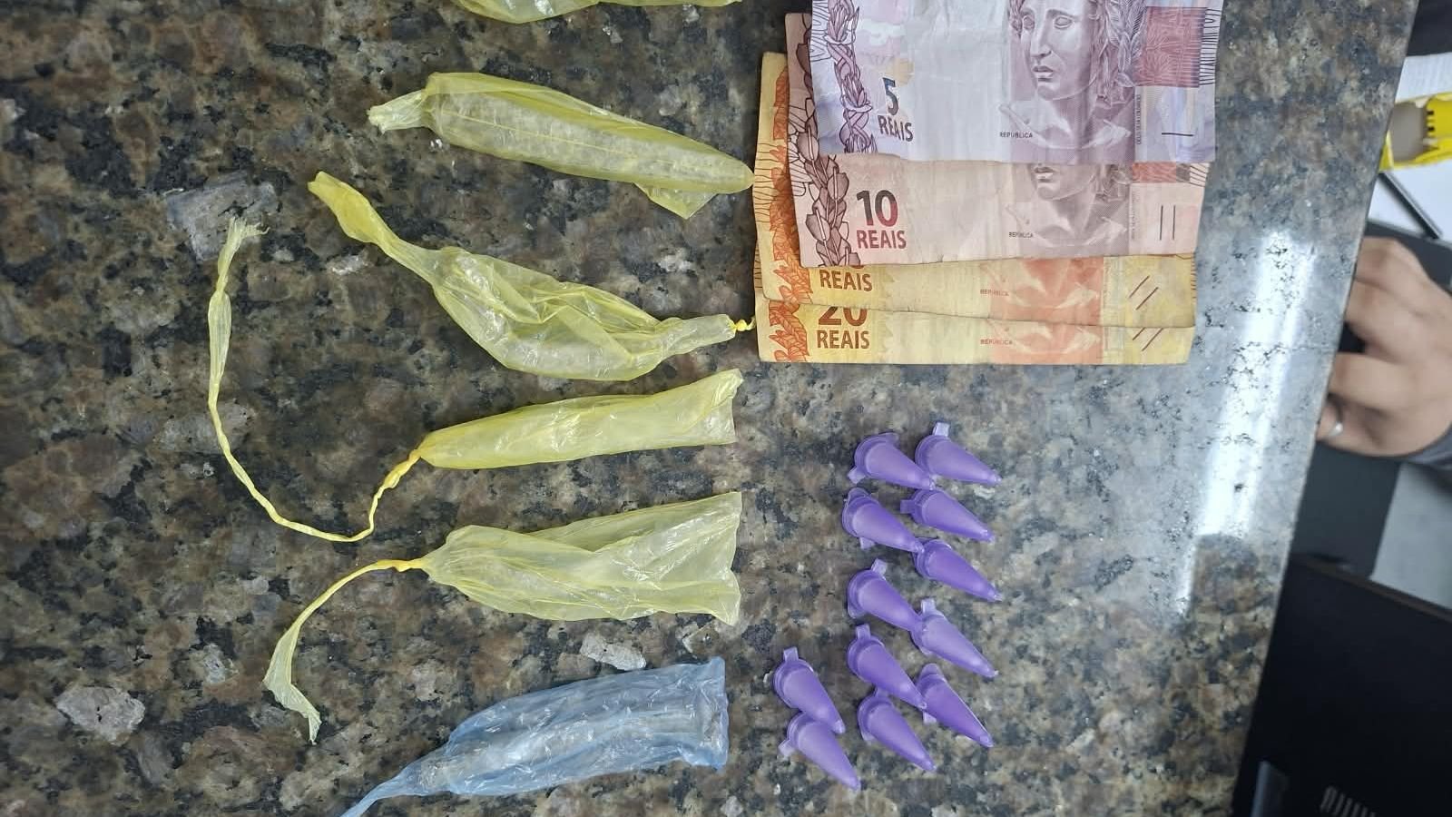 GCM prende traficante de drogas na Praia Deserta