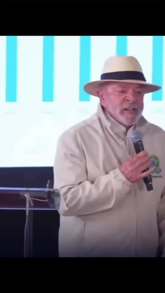 Lula afirma que PT nasceu da merda