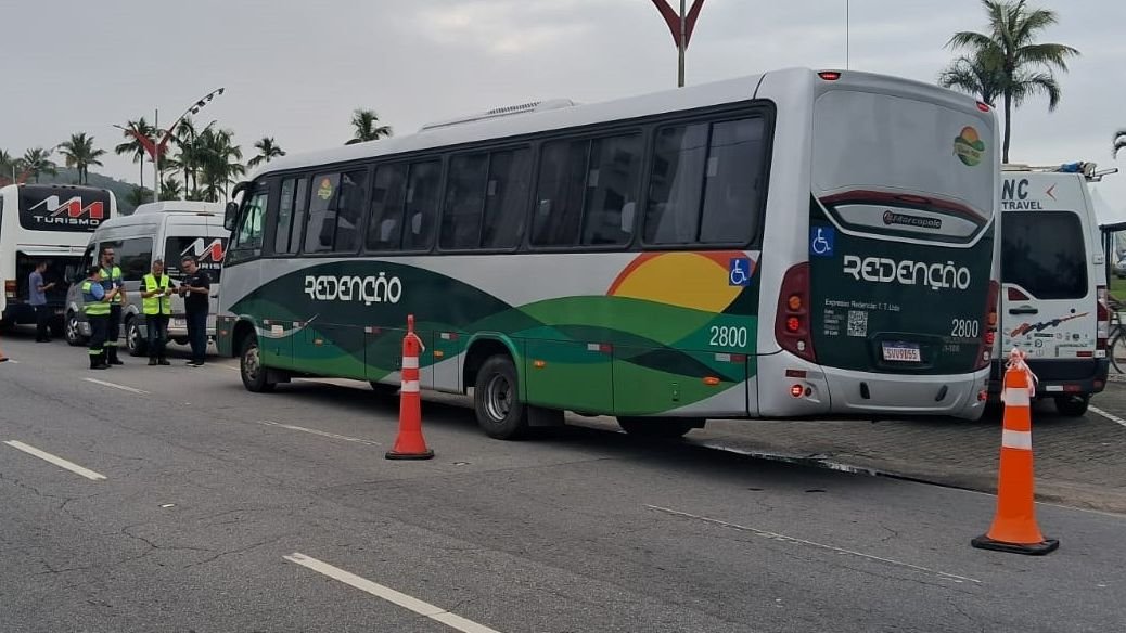 Caraguatatuba exige cadastro para veículos de turismo