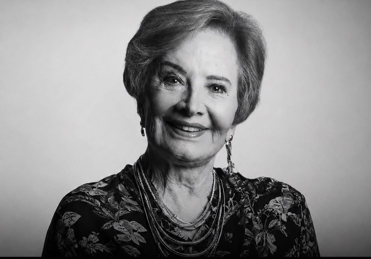 Considerada primeira dama da TV, Glória Menezes foi…