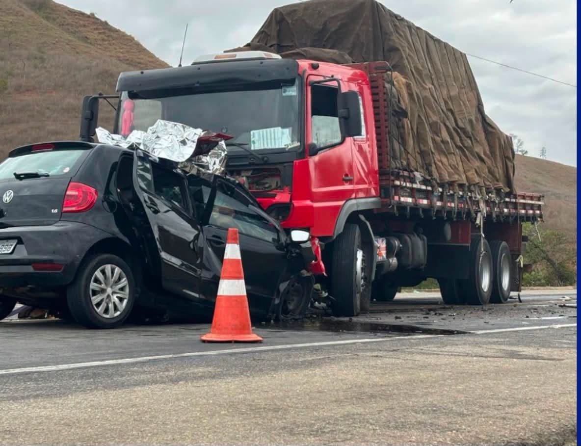 🚨 TRAGÉDIA: TRÊS MORADORES DE UBATUBA MORREM EM ACIDENTE EM MINAS GERAIS Uma gra