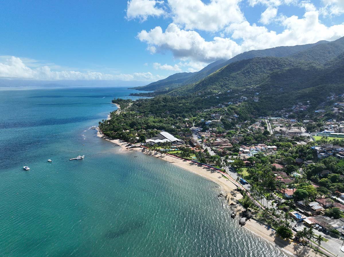 Ilhabela recebe limpeza do fundo do mar no Canal