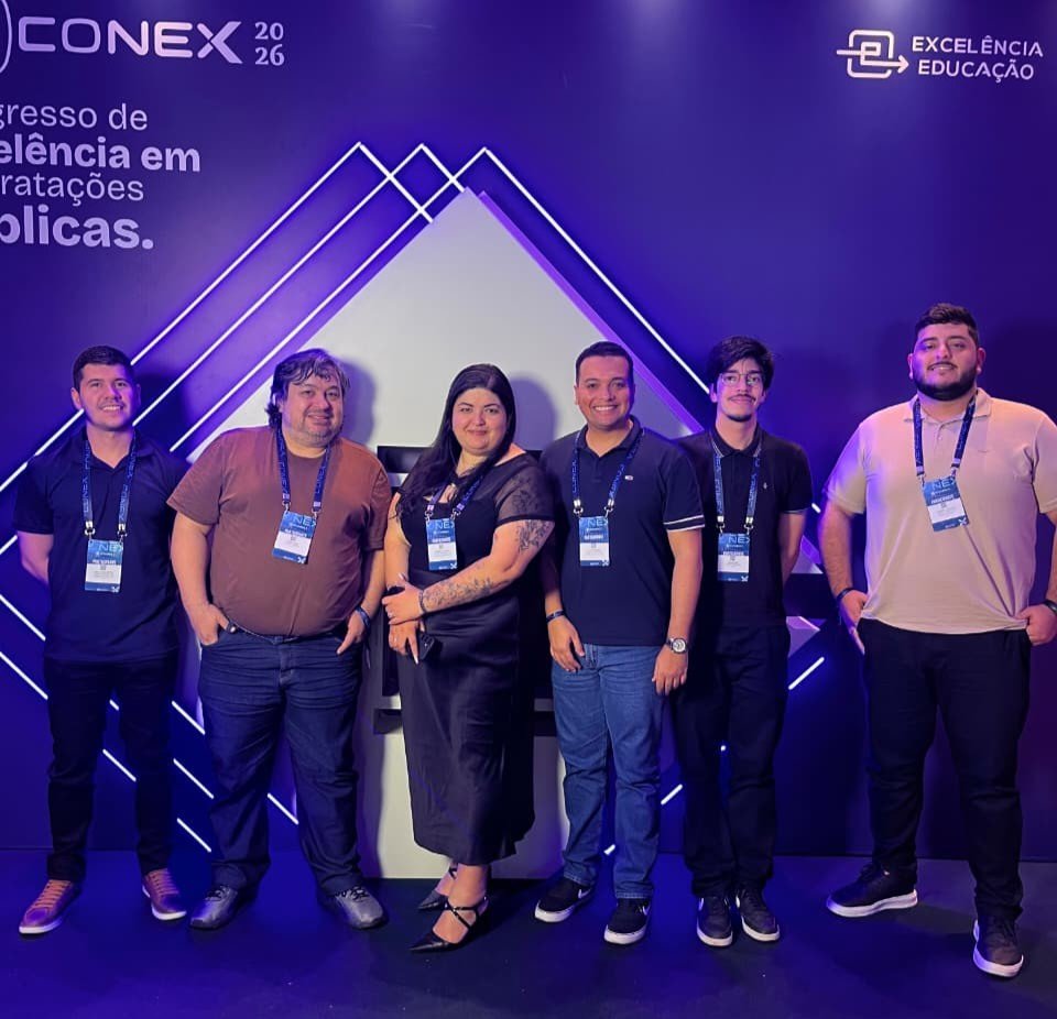 Câmara de Caraguatatuba capacita equipe em congresso de licitações