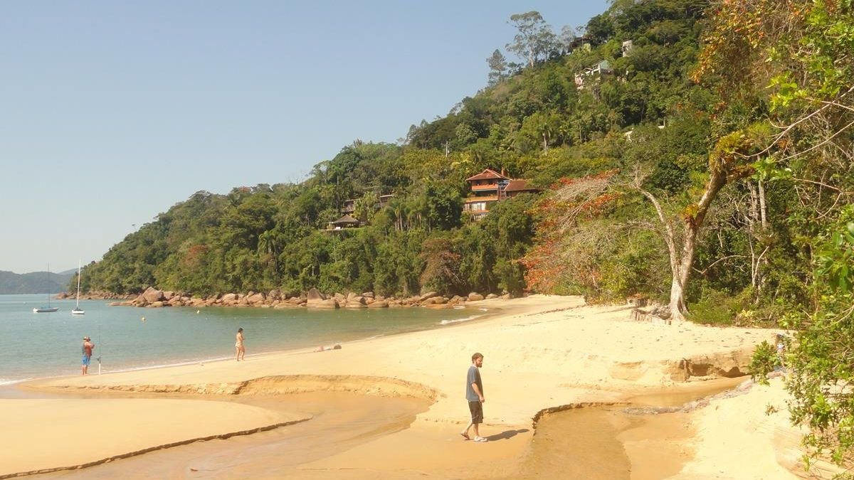 Decisão do STF barra demolição de casa em Ubatuba