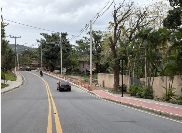 Ilhabela amplia ciclovia na Avenida Riachuelo com obras