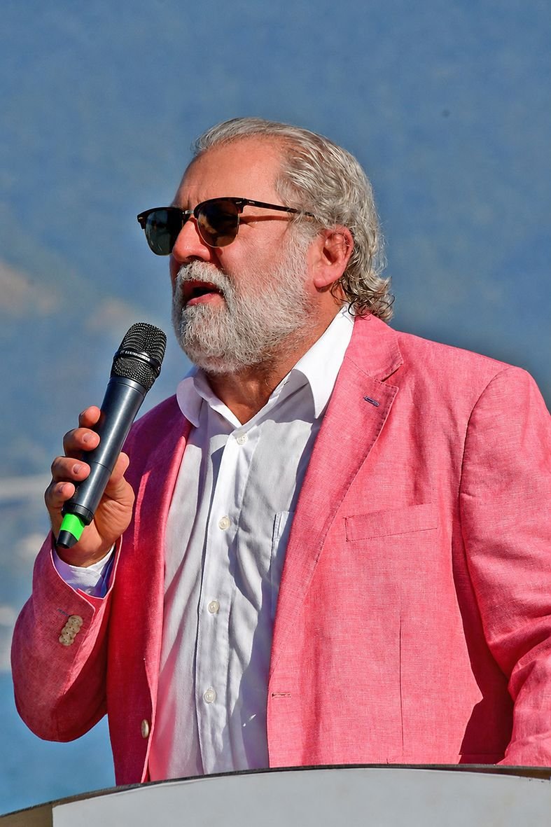 Toninho Colucci destaca avanços de Ilhabela aos 221 anos e projeta uma cidade ai