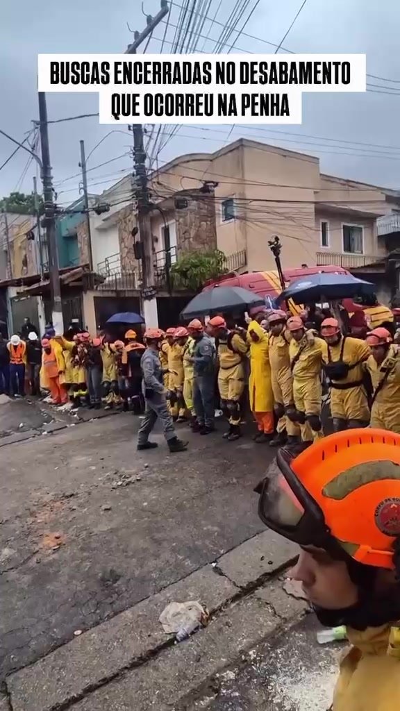 Buscas por vítimas do desabamento na Penha são encerradas
