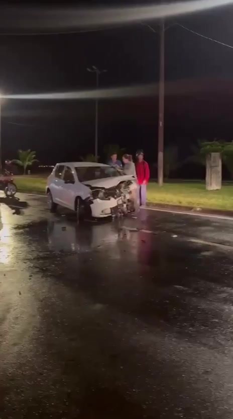 Colisão frontal deixa quatro feridos no Massaguaçu