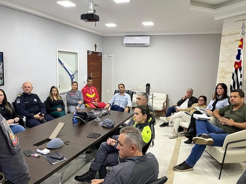 Polícia constrói base na zona sul de Caraguatatuba
