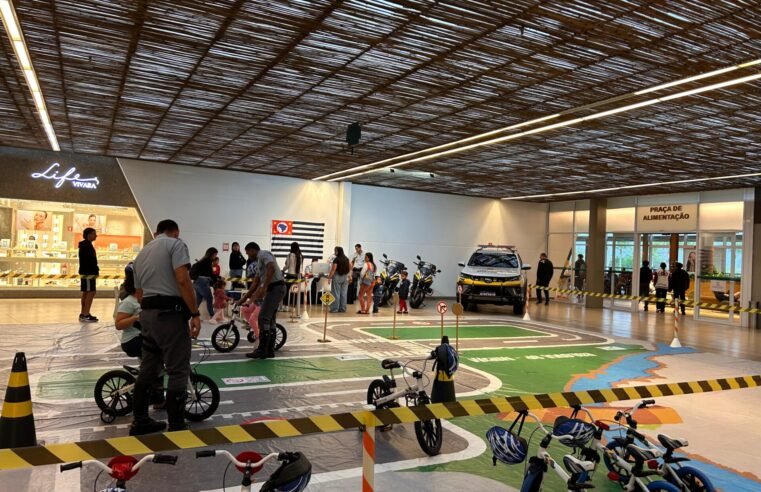 Serramar Shopping abre circuito de trânsito para crianças