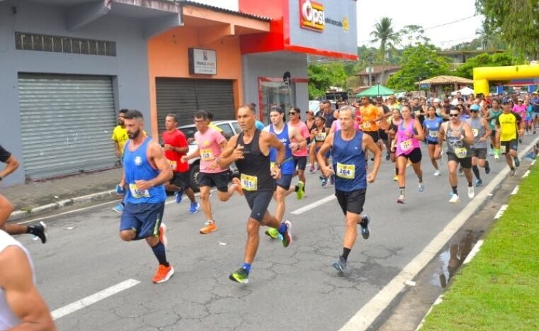 Ilhabela reúne 1,4 mil corredores em dia de corrida