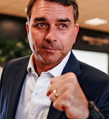 Polymarket mostra Flávio Bolsonaro lidera