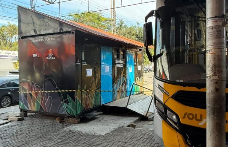 Ubatuba instala banheiro no terminal rodoviário